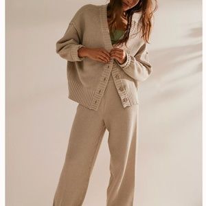 NWT Free People Hailee Cardi Set Medium Peyote